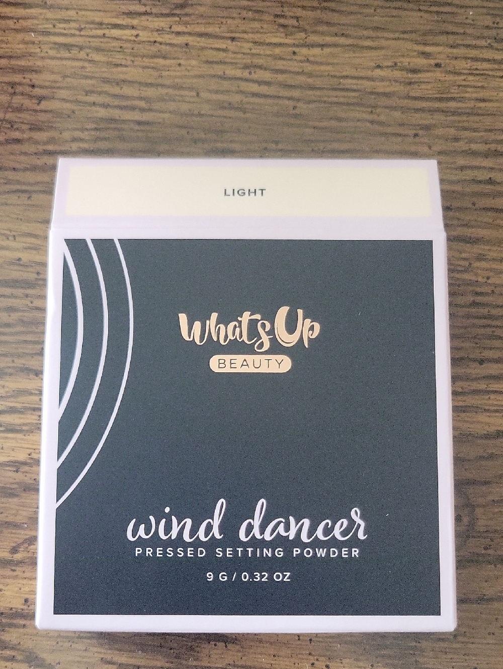 Wind Dancer Pressed Setting Powder - Light